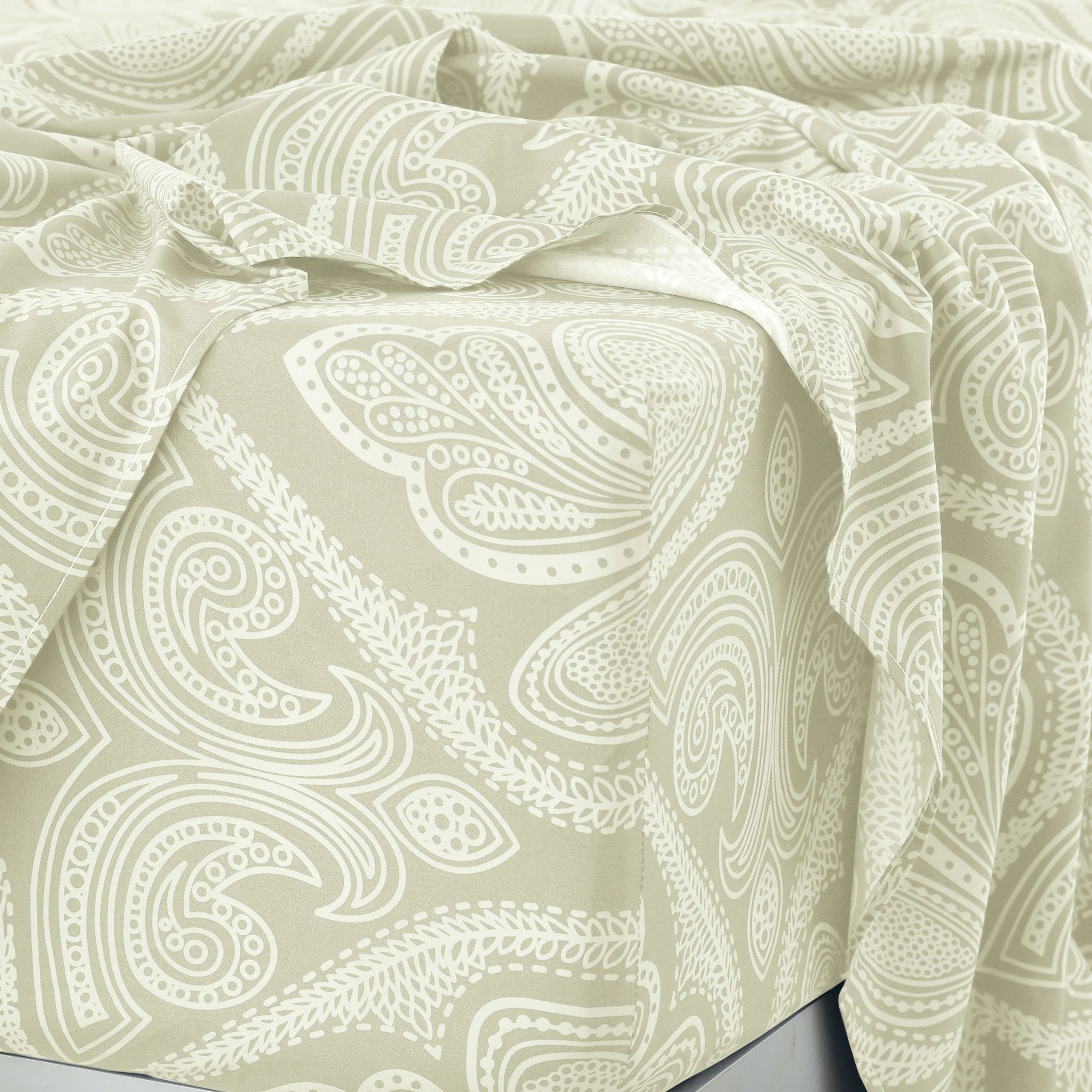 Lux Decor 4-Piece Paisley Bed Sheet Set – Soft Brushed Microfiber Sheets with 16" Deep Pockets