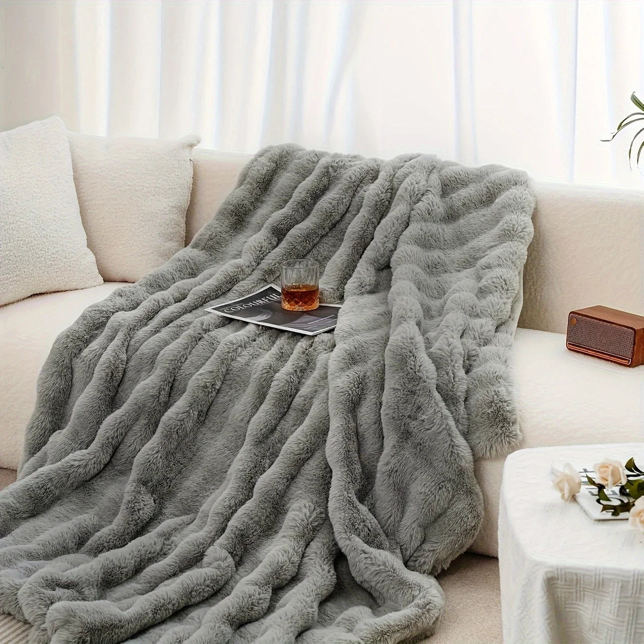 Soft, Warm, 1pc Cozy Faux Rabbit Fleece Blanket