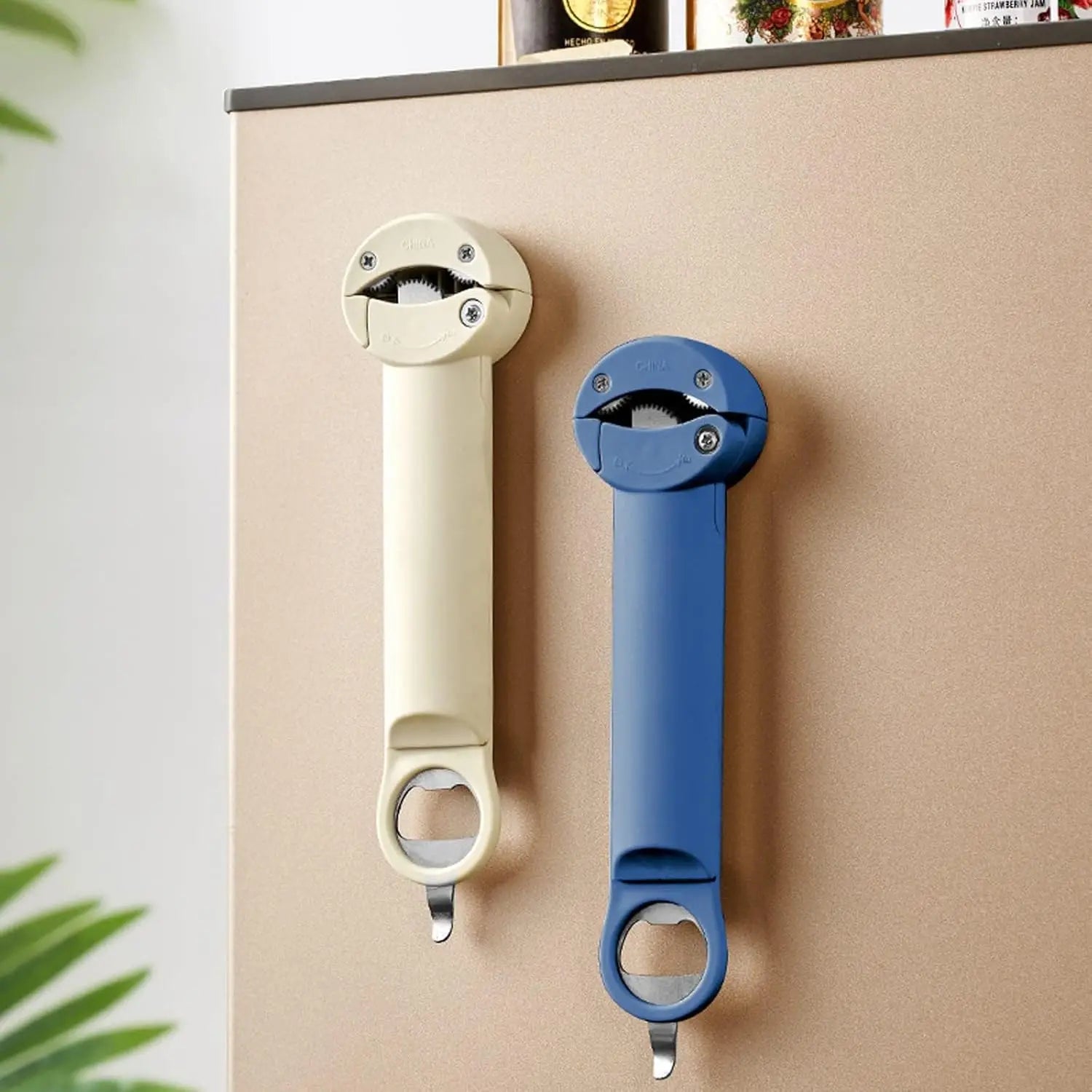 Retractable Bottle Opener - Adjustable Multifunctional Can Opener Jar Lid Gripper