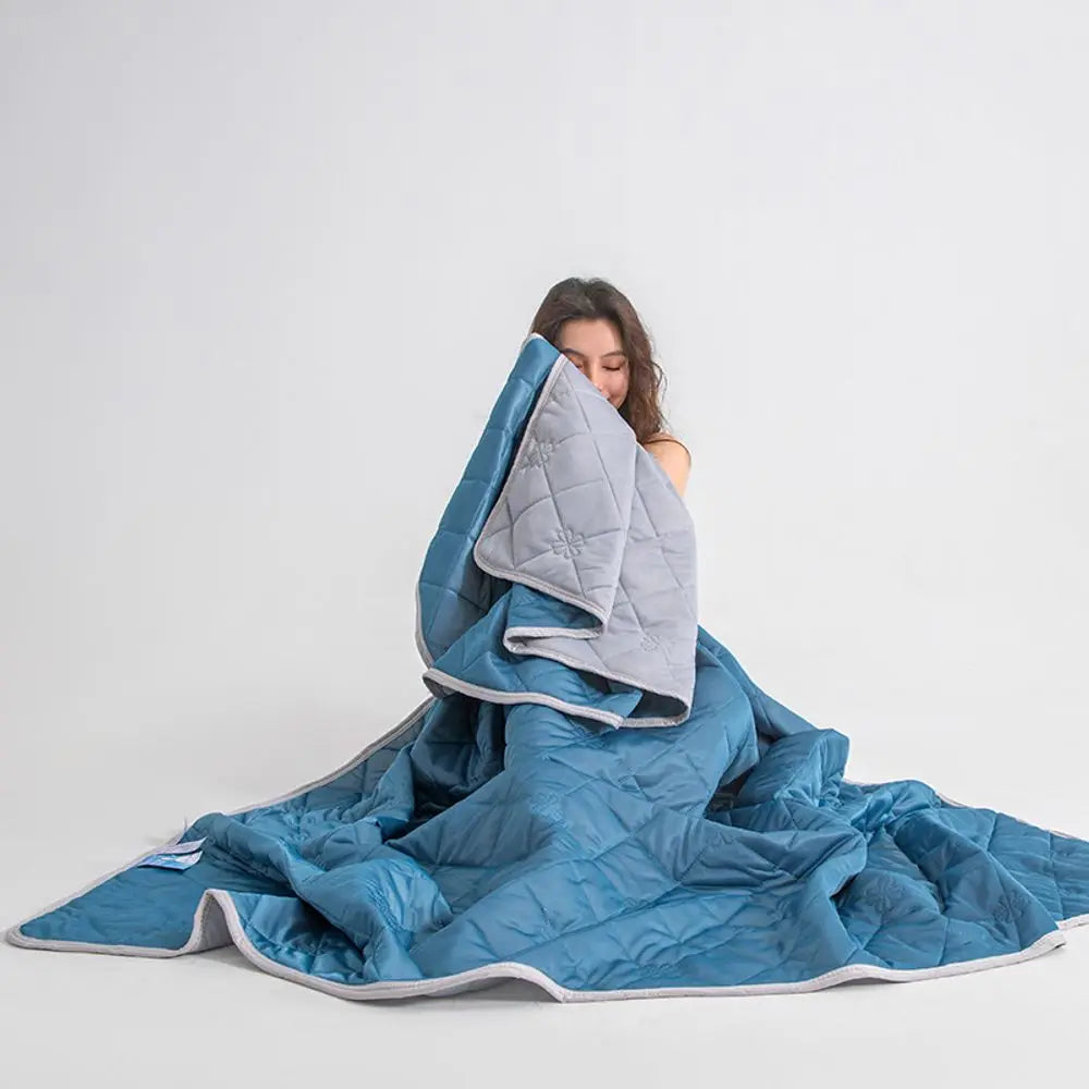 Extra Large Cooling Blanket - Extra Wide & Long (78”x90"/59”x78”)