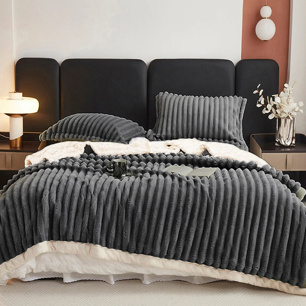 Weighted Fleece Blanket -Warm, Throw for Bedroom, Living Room, Student Dorm